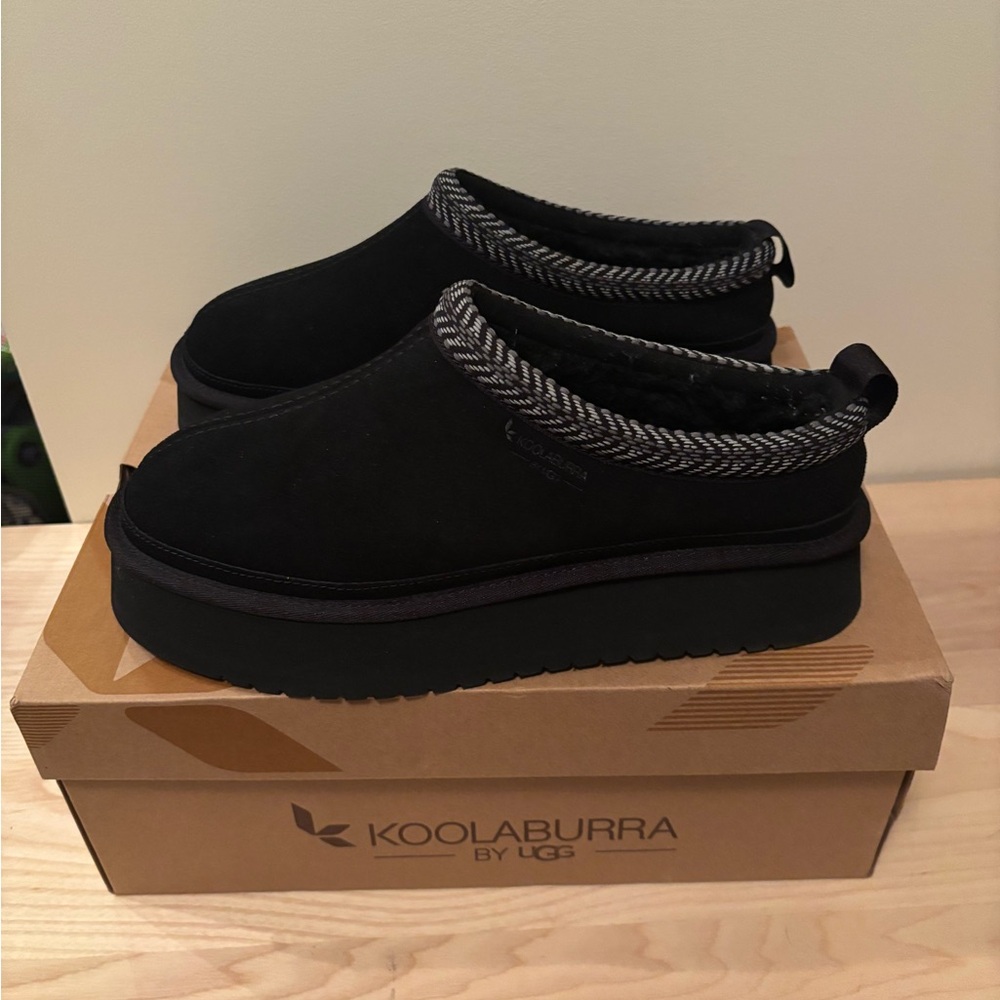 Koolaburra by Ugg Burree Slipper - Picture 2 of 4